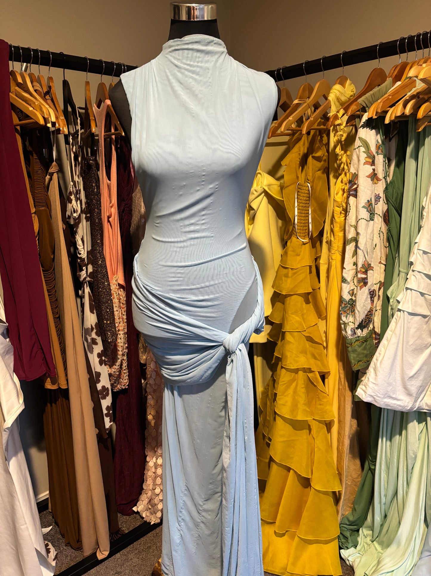 Effie Kats - Roza Gown Size XS